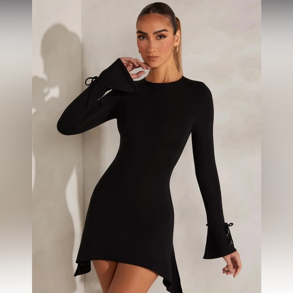 Oh Polly HIGH NECK A-LINE MINI DRESS IN BLACK- NWT- Size 4 - Picture 3 of 6
